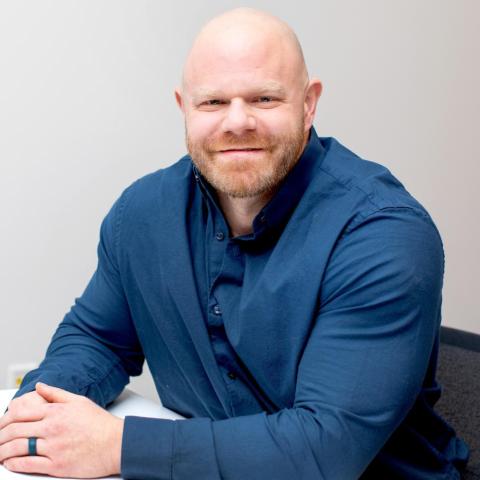 Craig Clark headshot